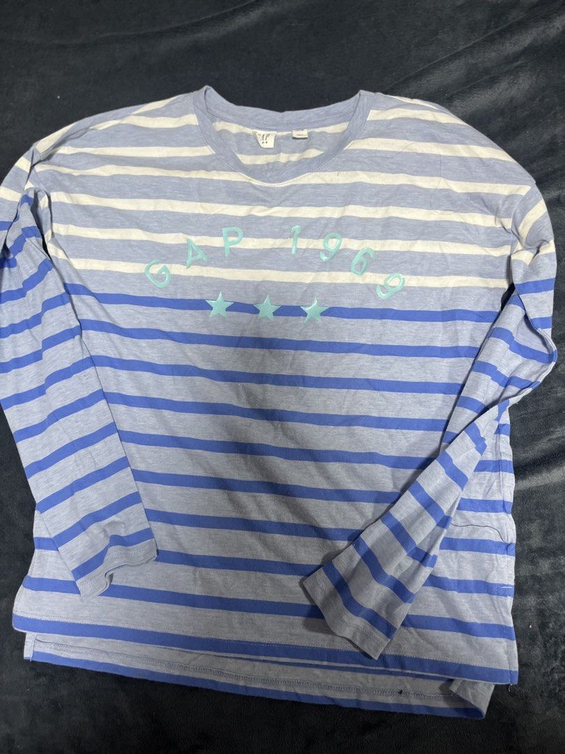 Gap Long Sleeve (Category: Coats, Jackets and Outerwear) located in Cabanatuan. Submitted by fabulousshoppe (Listing ID 1467603108, Image 1). Description: .