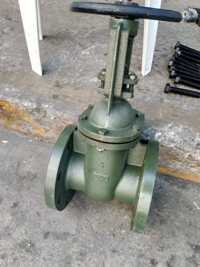 GATE VALVE SPECS: # 4 (Category: Everything Else Others) located in Manila. Submitted by joeyroque09 (Listing ID 1467626763, Image 2). Description: GATE VALVE SPECS: # 4.