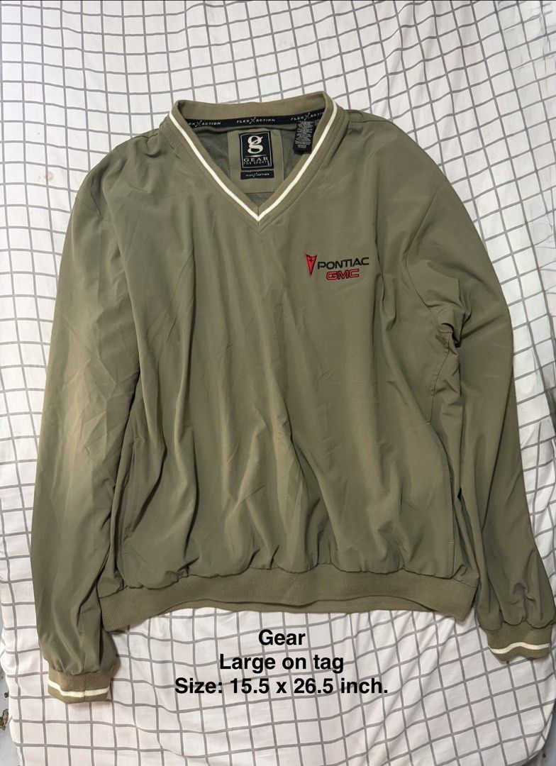 Gear Windbreaker pullover jacket (Category: Coats, Jackets and Outerwear) located in Quezon City. Submitted by pinkystrends.co (Listing ID 1467674919, Image 1). Description: .
