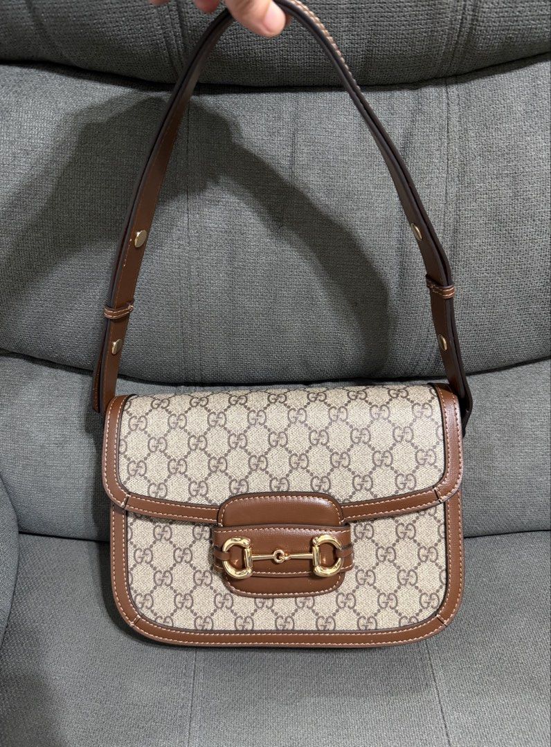 GG Classic Large Horsebit (Category: Shoulder Bags) located in Quezon City. Submitted by chic.bags (Listing ID 1467700152, Image 1). Description: Coded With black etiketa Suede lining Adjustable strap 2way With dust bag Good as new No issue Japan preloved Mop: gcash.