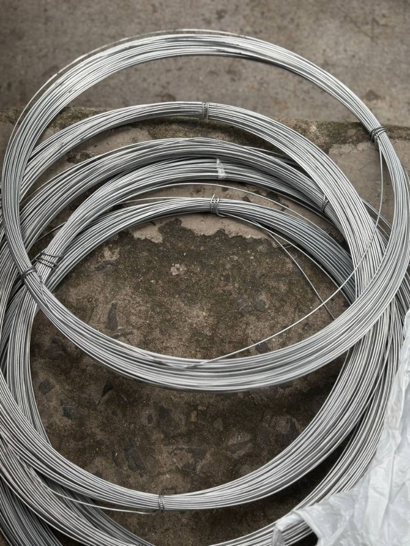 Gi Wire Specs: #16 (Category: Everything Else Others) located in Manila. Submitted by 09171479278_elsie. (Listing ID 1467642797, Image 2). Description: Gi Wire Specs: #16.
