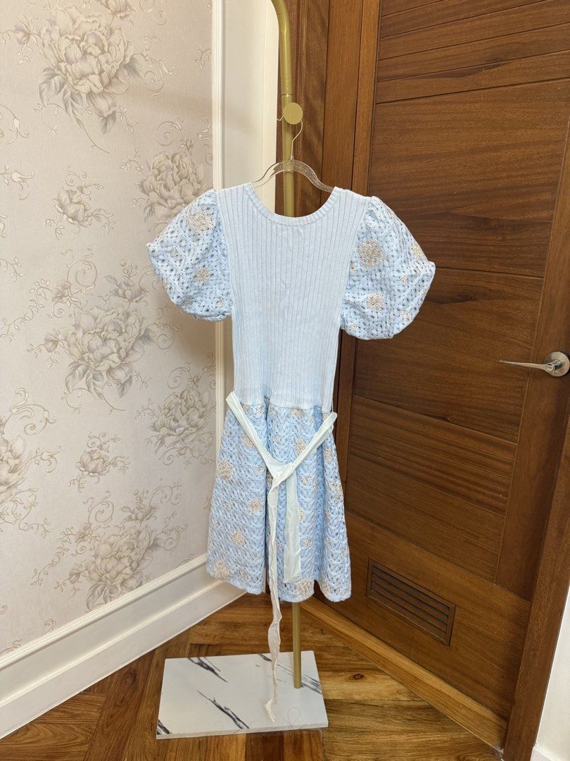 Gingersnaps: Dress in Blue (Category: Babies & Kids Fashion) located in Quezon City. Submitted by vpauline (Listing ID 1467622009, Image 3). Description: 10/10.