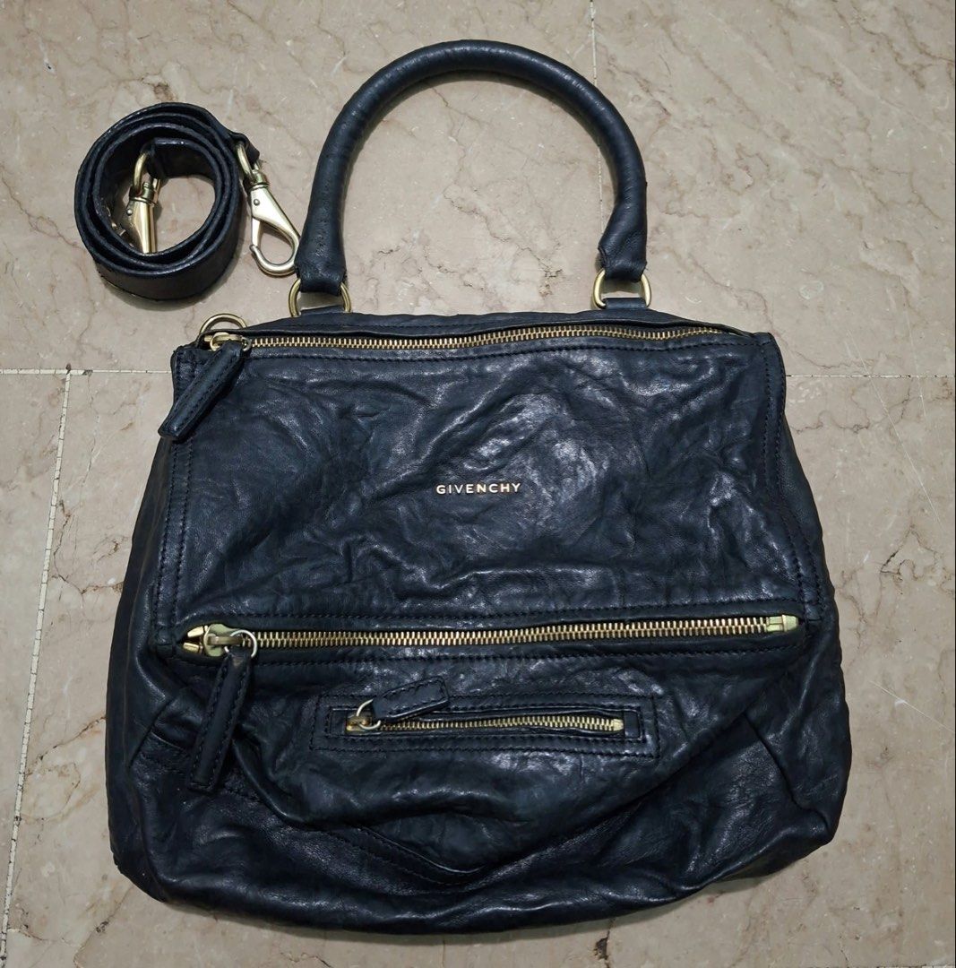 GIVENCHY PANDORA (Category: Luxury Bags & Wallets) located in Pasay City. Submitted by crestymill (Listing ID 1467642291, Image 1). Description: FOR SALE GIVENCHY PANDORA 8499php.