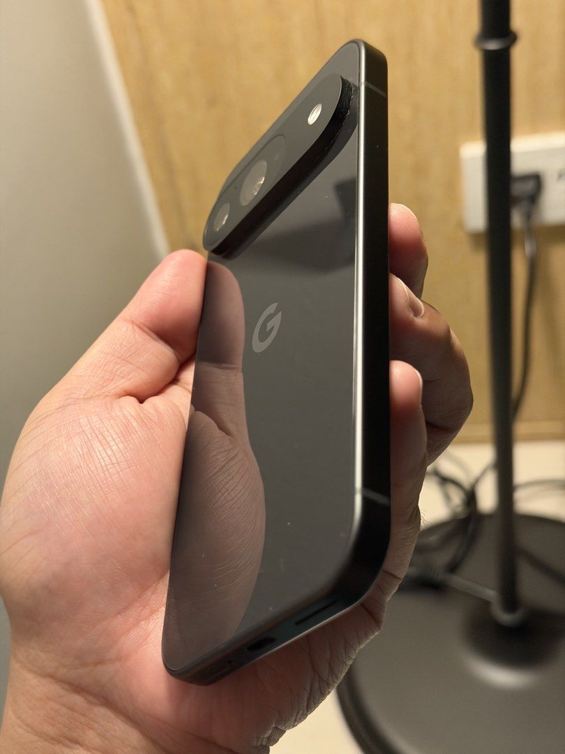 Google Pixel 9 - 128 Gb (Category: Google Pixel) located in Makati City. Submitted by cvt96 (Listing ID 1467739732, Image 2). Description: - Brand/Model: Google Pixel 9 - Storage Capacity: 128GB - Color: Obsidian Black - Condition: Good physical and working. No scratch and dents. -Battery @ 100% Capacity, 224 cycle count - Inclusions: Original box - Connectivity: Unlocked, Dual SIM (tested with GOMO and SMART) Physical SIM+eSIM, eSIM+eSIM - Trans