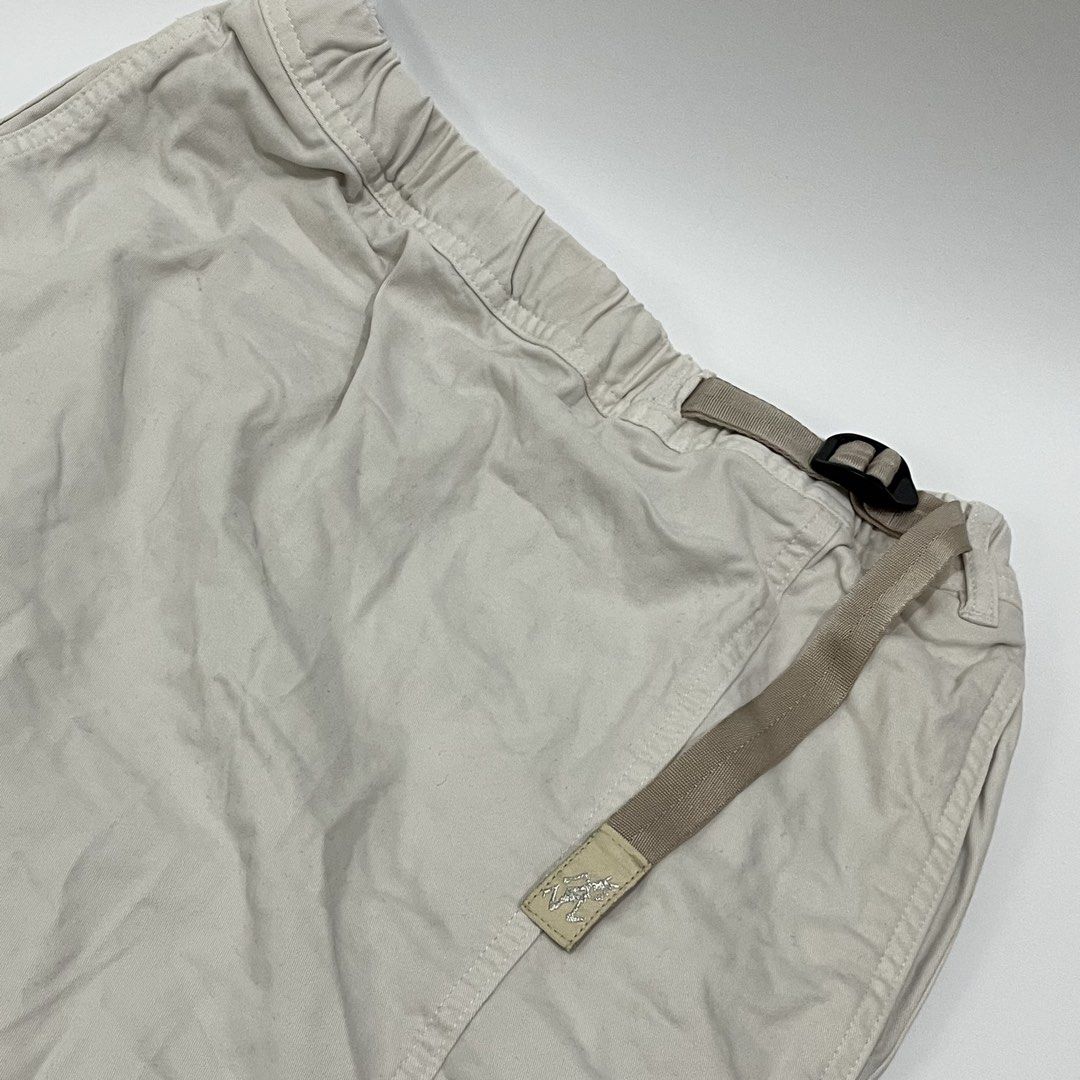 GRAMICCI x BEAMS - UTILITY SKIRT (Category: Skirts) located in Lucena. Submitted by southsidekartell (Listing ID 1467739626, Image 2). Description: SMALL GOOD CONDITION ISSUE STAINS NEED WASH ALSO .