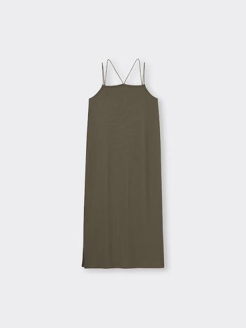 GU Camisole Dress (Category: Dresses) located in Mexico. Submitted by addyshane78413 (Listing ID 1467709361, Image 1). Description: GU Camisole Dress Medium on tag Color: olive W:16 L: 41.5 MOP: Gcash ✅ Mine Now, Pay Now ✅ First to Pay, Gets the Item ❌No rush shipping 📍 PAMPANGA Courier: JnT 🚚🚚 PM 💌💌.
