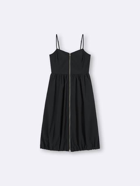 GU Front Zip Bubble Hem (Category: Dresses) located in Mexico. Submitted by addyshane78413 (Listing ID 1467711374, Image 1). Description: GU Front Zip Bubble Hem Large on tag Color: black W:17 L: 39.5 MOP: Gcash ✅ Mine Now, Pay Now ✅ First to Pay, Gets the Item ❌No rush shipping 📍 PAMPANGA Courier: JnT 🚚🚚 PM 💌💌 .
