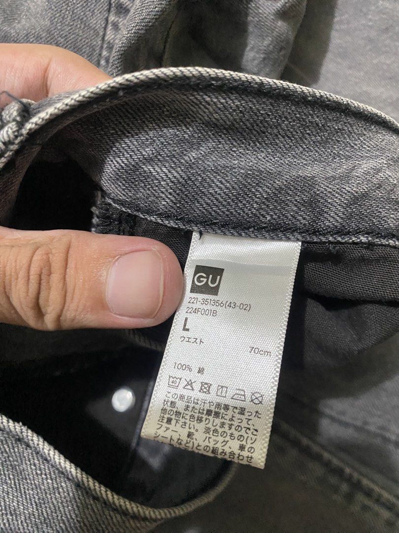 GU Grey Denim Jeans Size L (Category: Jeans) located in Davao. Submitted by chazethrift (Listing ID 1467739399, Image 2). Description: - Brand: GU - Size: L (70cm waist) size 30 to 31 - Material: 100% Cotton - Color: Solid dark grey wash - Style: Straight leg, standard pockets, button closure - Condition: Clean inside tags.