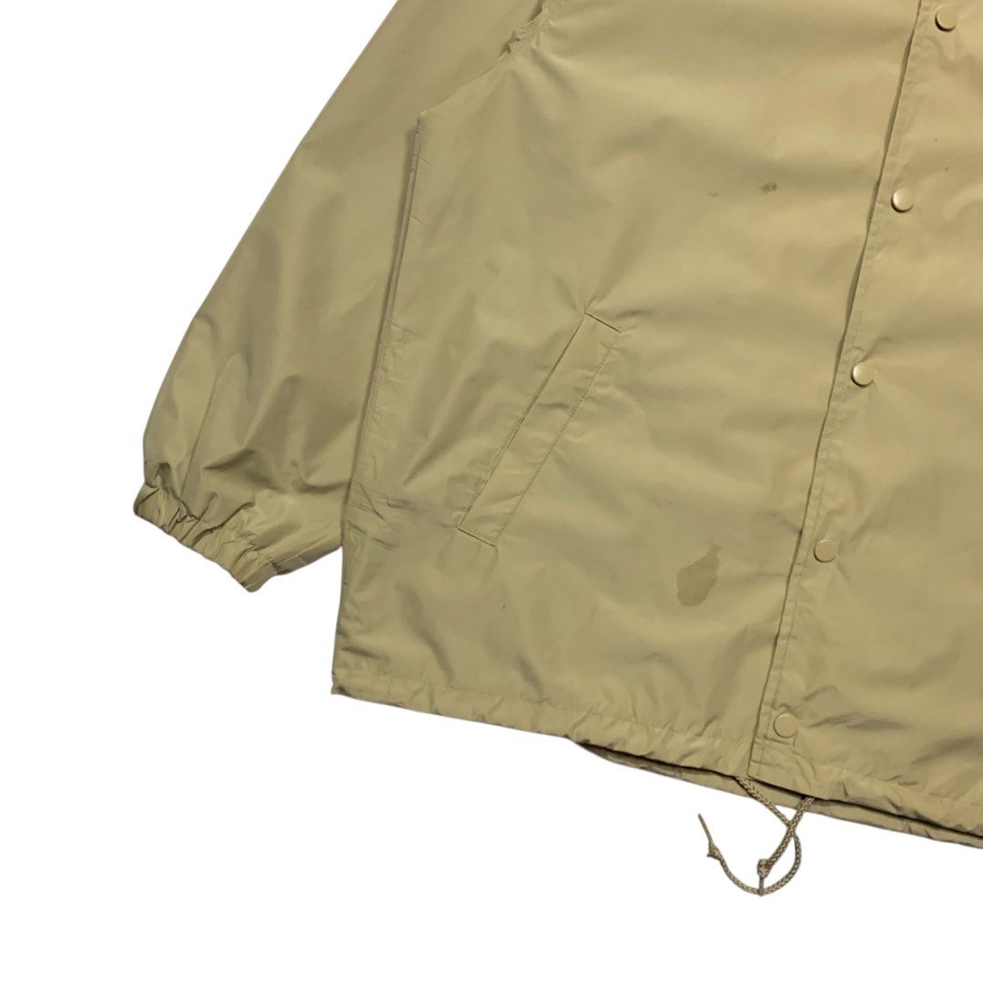 GU Japan Buttondown Coach Jacket (Category: Coats, Jackets and Outerwear) located in Baguio. Submitted by thesecretshop_ph (Listing ID 1467737351, Image 2). Description: Size: LL Lenght: 30” Width: 25” Issue: Needs Wash Fresh Loots.