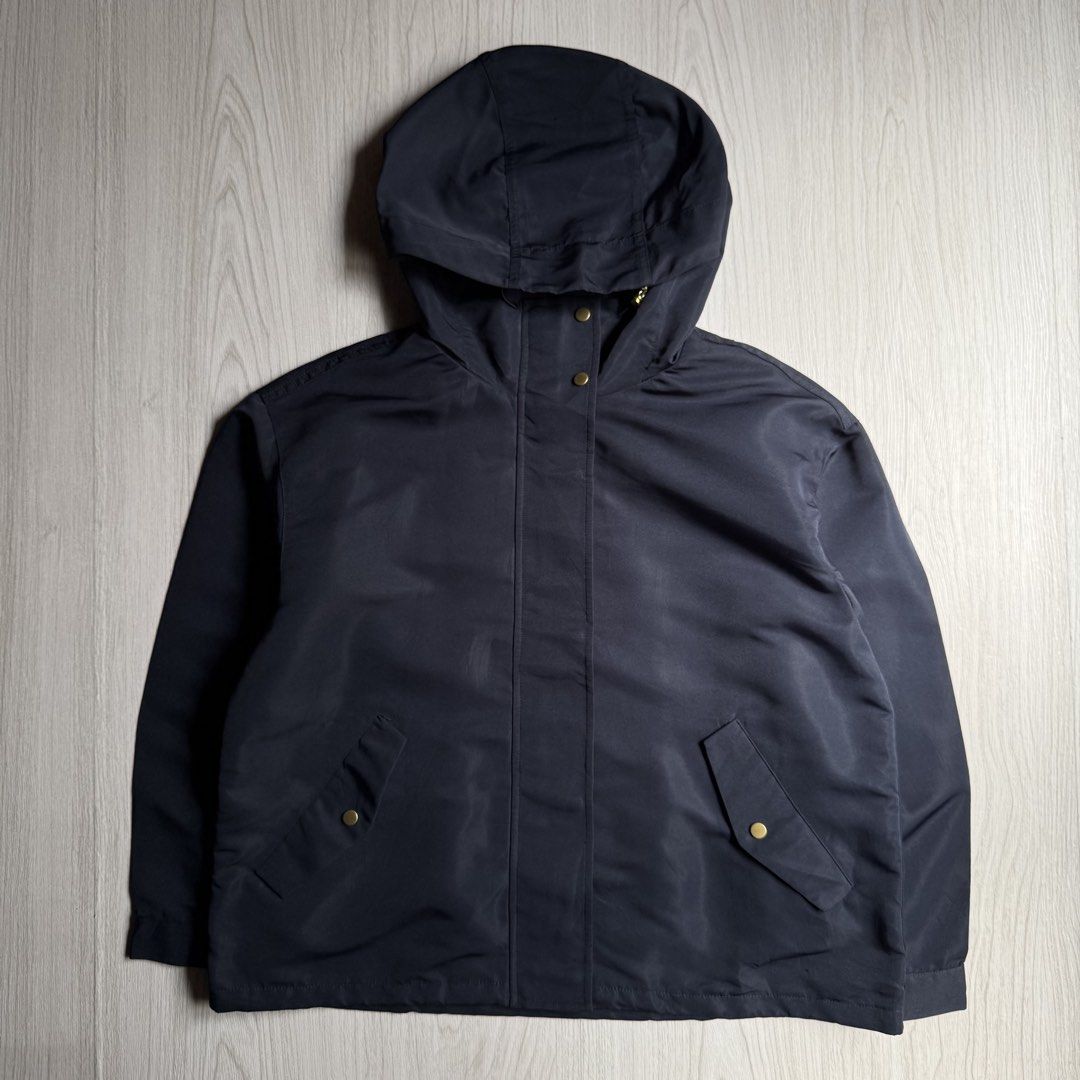 GU Navy Parka Jacket (Category: Coats, Jackets and Outerwear) located in Zamboanga. Submitted by rustic.rev (Listing ID 1467696017, Image 1). Description: GU Navy Parka Jacket Like new condition Tagged: M Actual Measurements: Pit to pit: 23” Length: 25” Shoulders: 21.5” Sleeves length: 22”.