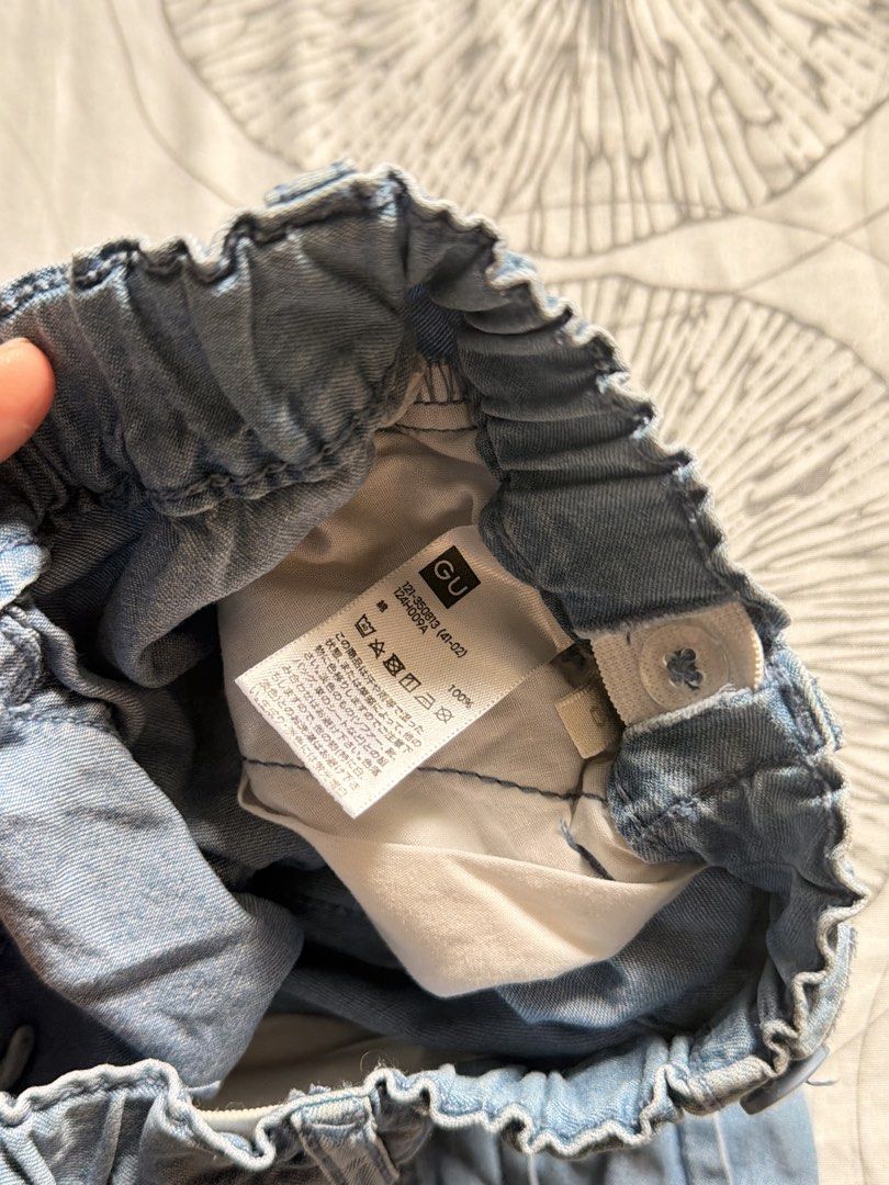GU soft denim jogger pants (Category: Babies & Kids Fashion) located in Manila. Submitted by egh0913 (Listing ID 1467620837, Image 1). Description: Can fit up to 5 years old Authentic GU.