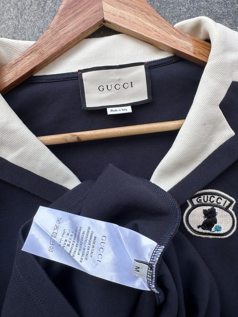GUCCI - Navy Blue Dress (Category: Dresses) located in Cavite. Submitted by hand.picked (Listing ID 1467720947, Image 2). Description: GUCCI - Navy Blue Dress Size: Medium Dimension: 17.5” Width / 33” Length Condition: Like New .