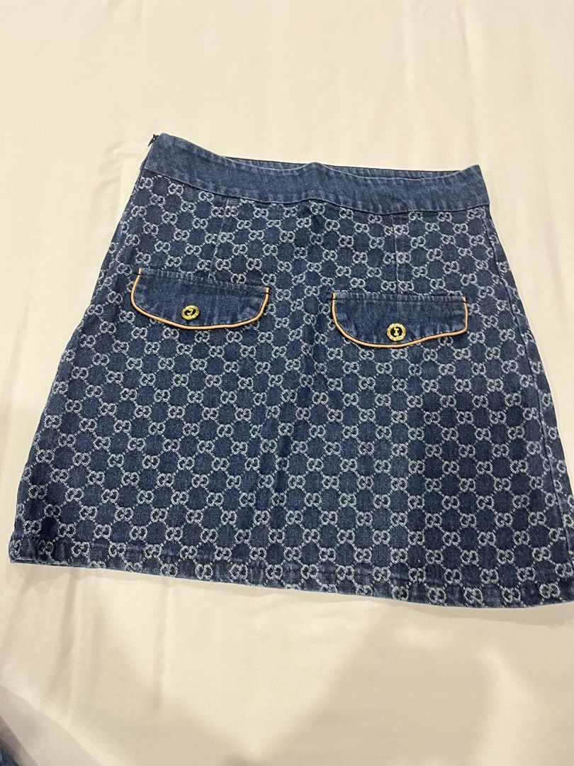 Gucci Denim Skirt (Category: Skirts) located in Manila. Submitted by ngnony (Listing ID 1467670194, Image 1). Description: .