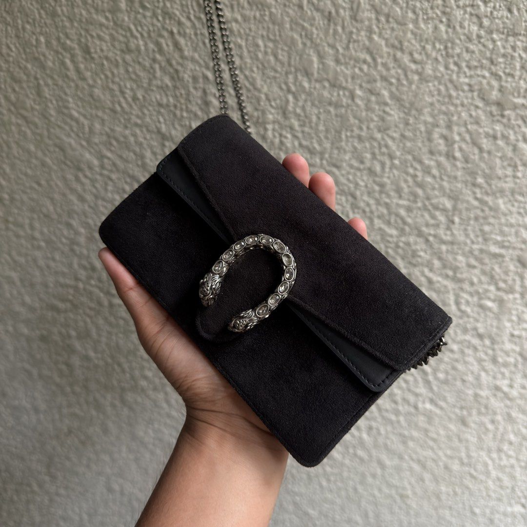 Gucci dionysus super mini (Category: Cross-body Bags) located in Quezon City. Submitted by toomuchpain (Listing ID 1467669032, Image 2). Description: Good condition.