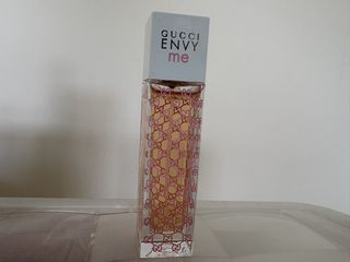 （分類：）位於 。 由 bellezaselected 提交（商品編號 1467616562，圖片 1）。簡介： 。