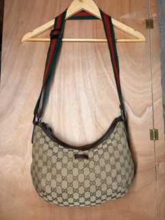 (Category: ) located in . Submitted by jdsthrift_22 (Listing ID 1467717396, Image 1). Description: .