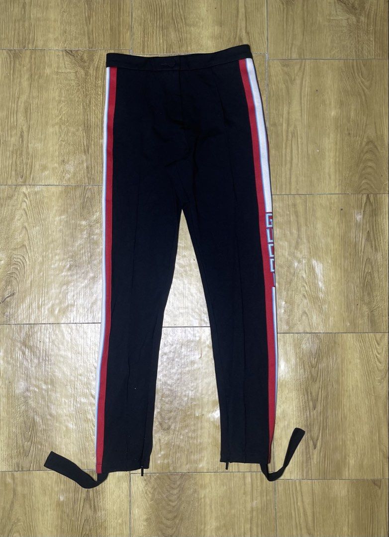 Gucci jumpsuit (Category: Jeans) located in Tacloban City. Submitted by susthriftshop (Listing ID 1467794767, Image 2). Description: Gucci jump suit Excellent condition / good as new Xs on tag 28-30 by 36 No issue aside sa tag na natangal ang isang side .