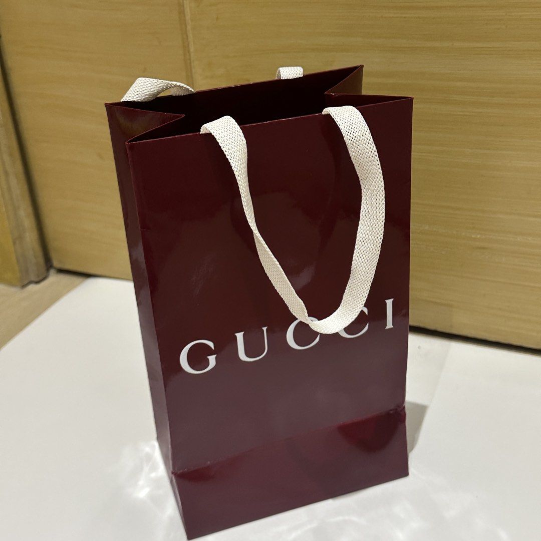 Gucci long paperbag maroon (Category: Luxury Bags & Wallets) located in Quezon City. Submitted by timelessfinds (Listing ID 1467776920, Image 3). Description: .