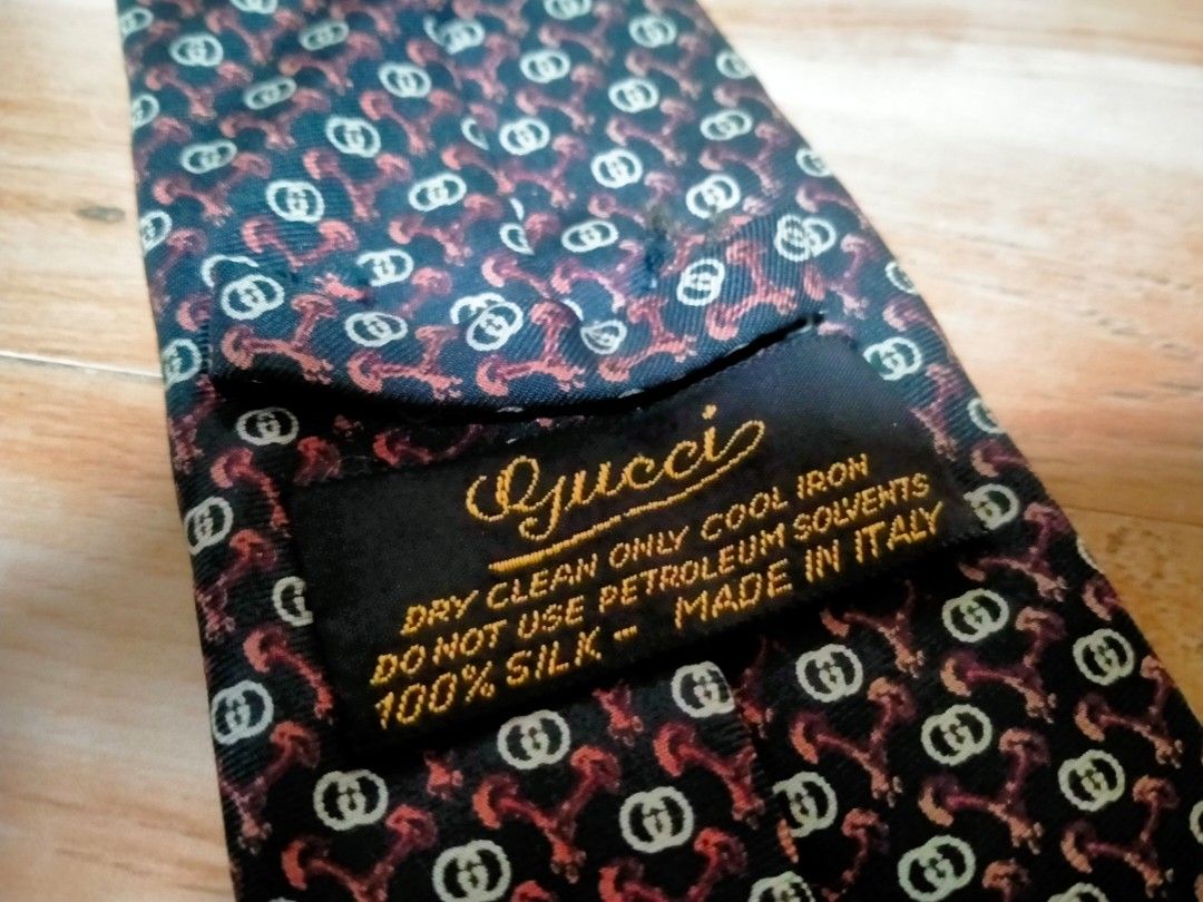 GUCCI NECKTIE (Category: Ties) located in Cabuyao City. Submitted by Bike_Clothing10 (Listing ID 1467609520, Image 2). Description: READ FIRST... FOR SALE: GUCCI NECKTIE Excellent Condition Looks New Made in Italy PRICE: 1350 Free Shipping (J&T) PICK UP OR SHIPPING ONLY LOCATION: Cabuyao Laguna -NO COD/COP- 📩PM -Thanks-.