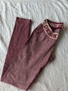 (Category: ) located in . Submitted by petiteprettyboutiquev2 (Listing ID 1467607146, Image 1). Description: .