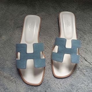 (Category: ) located in . Submitted by meloluxcollections (Listing ID 1467713721, Image 1). Description: .