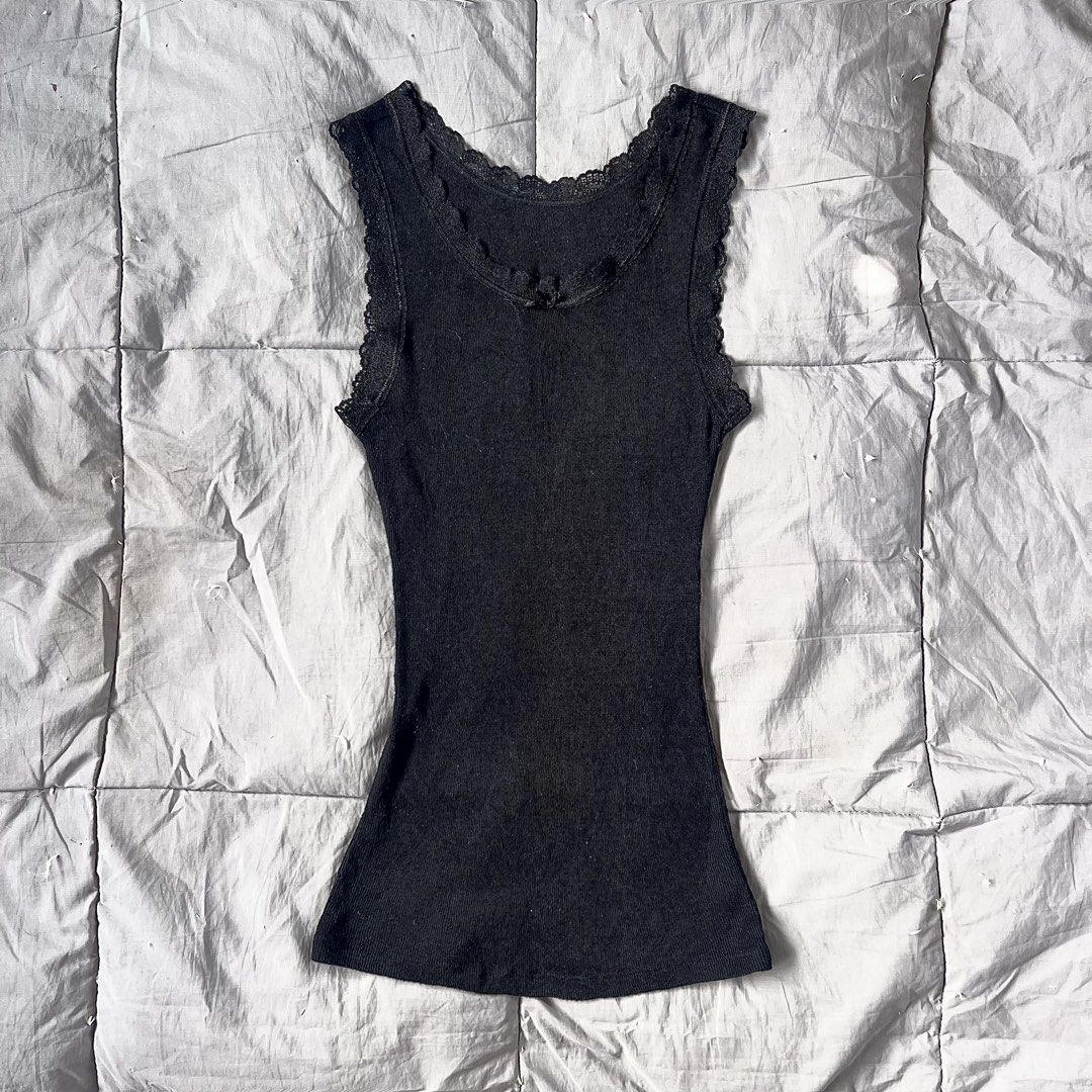 hand picked tops (Category: Blouses) located in Butuan. Submitted by ishacai (Listing ID 1467738548, Image 1). Description: .