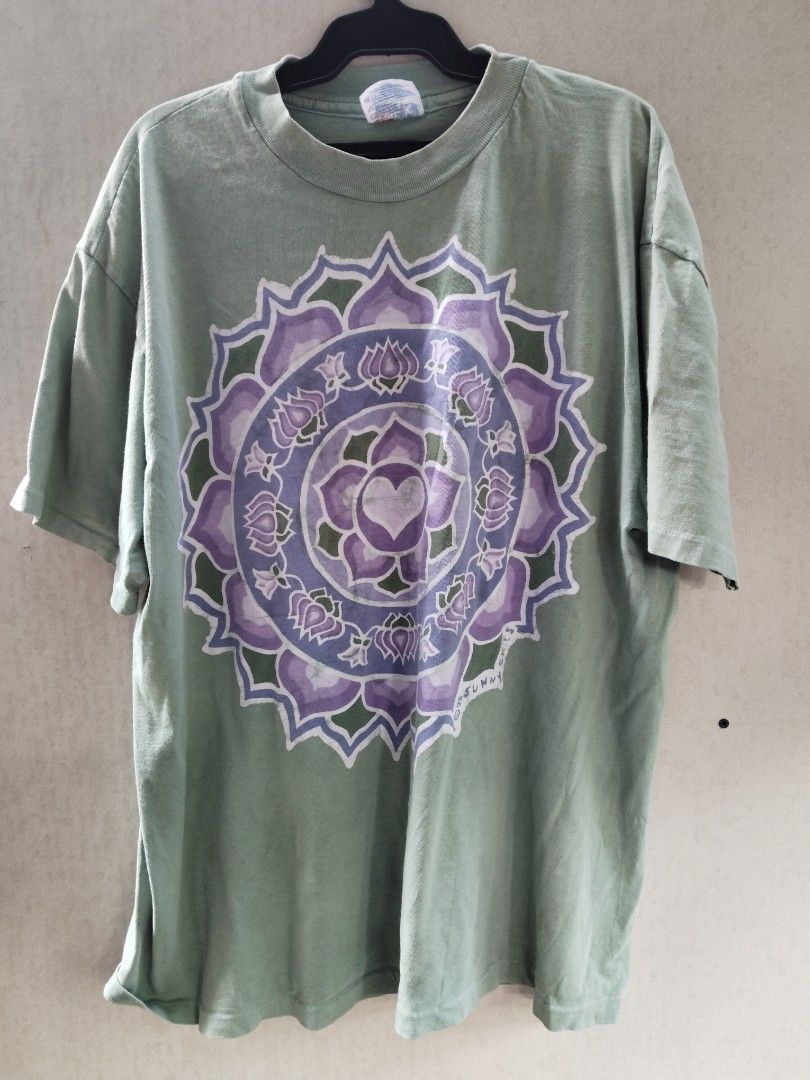 Hanes 1990 mandala lotus (Category: Tshirts & Polo Shirts ) located in Manila. Submitted by arlee420 (Listing ID 1467649570, Image 3). Description: .
