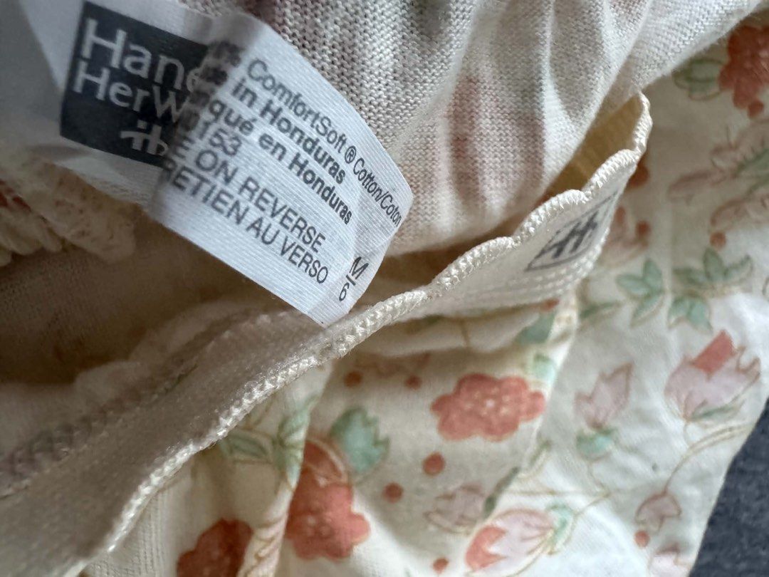 hanes comfort panty M (Category: Undergarments & Loungewear) located in San Jose. Submitted by 99ners (Listing ID 1467751070, Image 3). Description: .