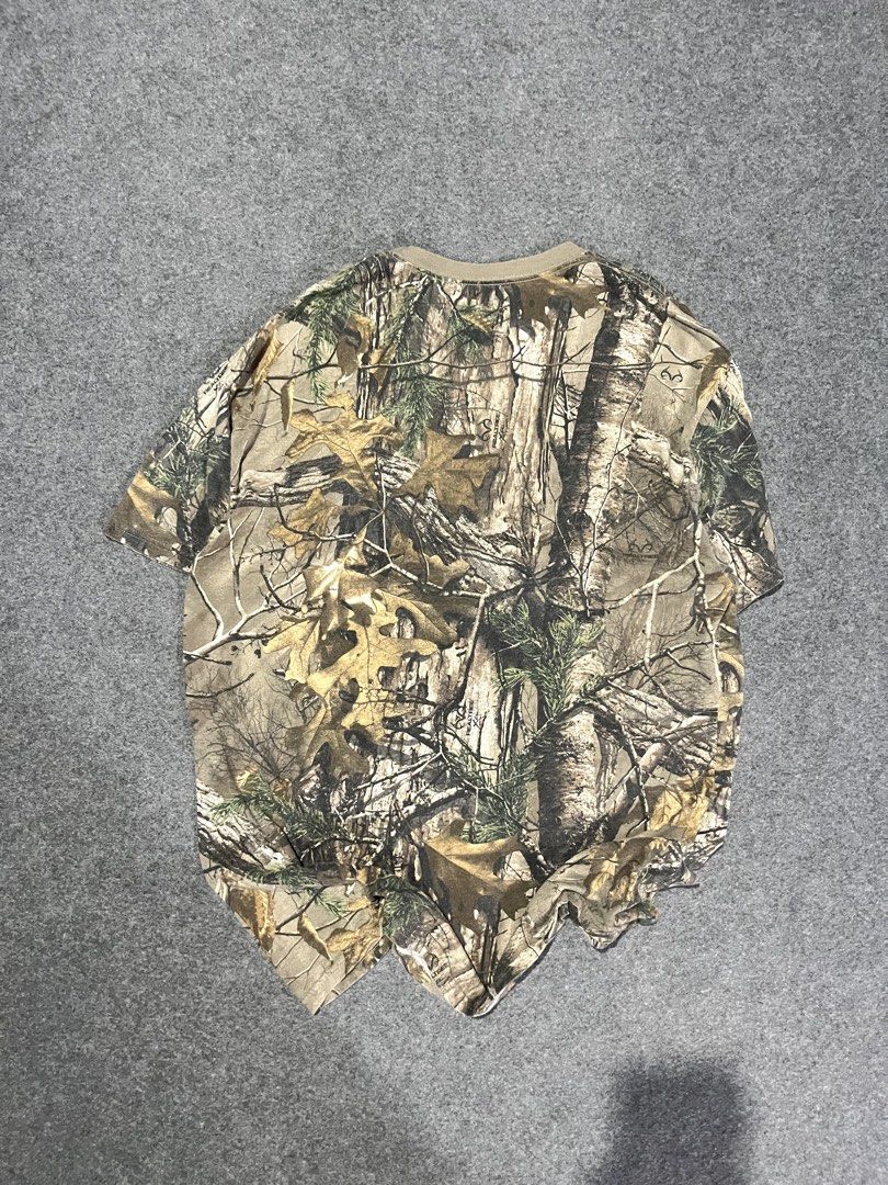 Haness Realtree tshirt (Category: Tshirts & Polo Shirts ) located in Lapu Lapu. Submitted by jhonrener41426 (Listing ID 1467711525, Image 2). Description: Xl on tag fit to large Dimes 22x29 Excellent condition Color rate 9.8/10 Authentic Issue none .