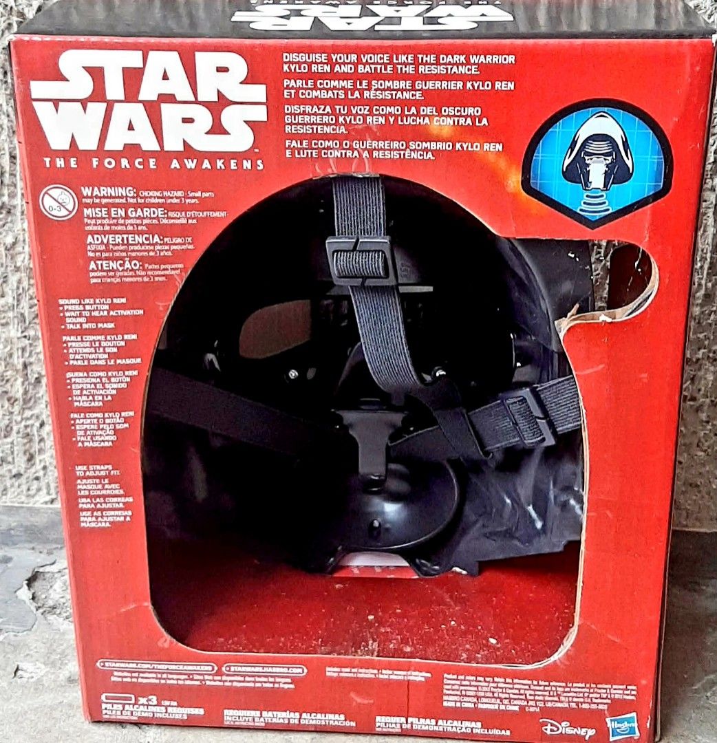 HASBRO Star Wars Voice Changer Mask (Category: Action & Battle Toys) located in Liloan. Submitted by angelyneroberts_171329 (Listing ID 1467626854, Image 2). Description: FOR SALE HASBRO Star Wars Voice Changer Mask DESCRIPTION : - 1:1 scale/half mask - Electronic effects powered by 3AA alkaline batteries. - 2015 The Force Awakens Kylo Ren Mask. - 2016 Rogue One Imperial Death Trooper Mask. - 2016 Rogue One Darth Vader Mask. - 2017 The Last Jedi 