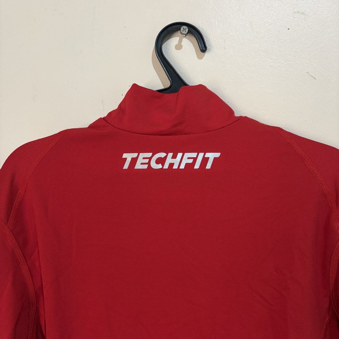 Heattech Adidas Red Techfit (Category: Coats, Jackets and Outerwear) located in Manila. Submitted by serra_shop (Listing ID 1467640056, Image 3). Description: Original 100% Adidas Open for nego Can fit S- Medium 10/10 Location : Pampanga Courier : J&T.