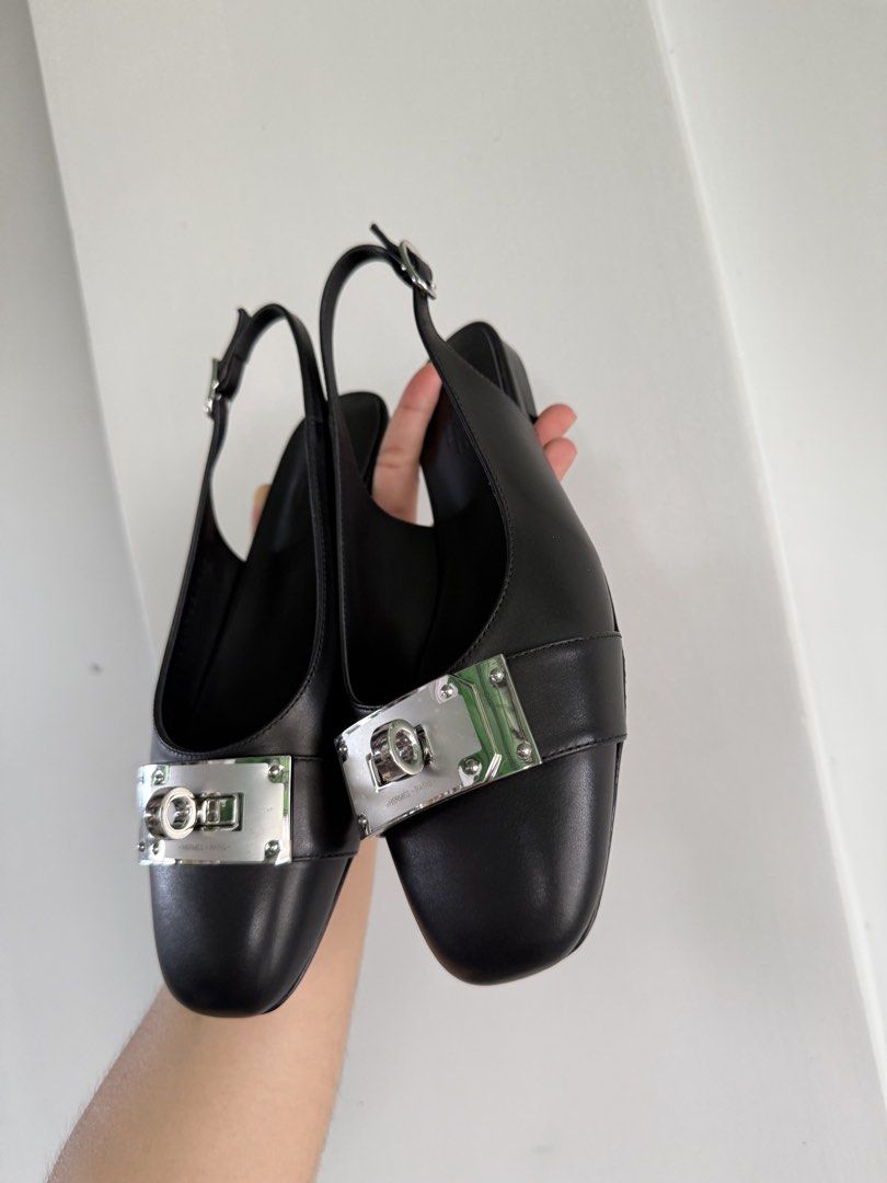 Hermes EUR 38 (Category: Sandals) located in Antipolo. Submitted by ceraken_luxpreloved (Listing ID 1467648638, Image 3). Description: .