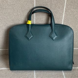 （分類：）位於 。 由 eluse_luxury 提交（商品編號 1467630395，圖片 1）。簡介： 。