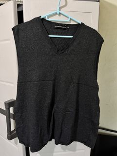 (Category: ) located in . Submitted by gbwardrobe (Listing ID 1467817175, Image 1). Description: .