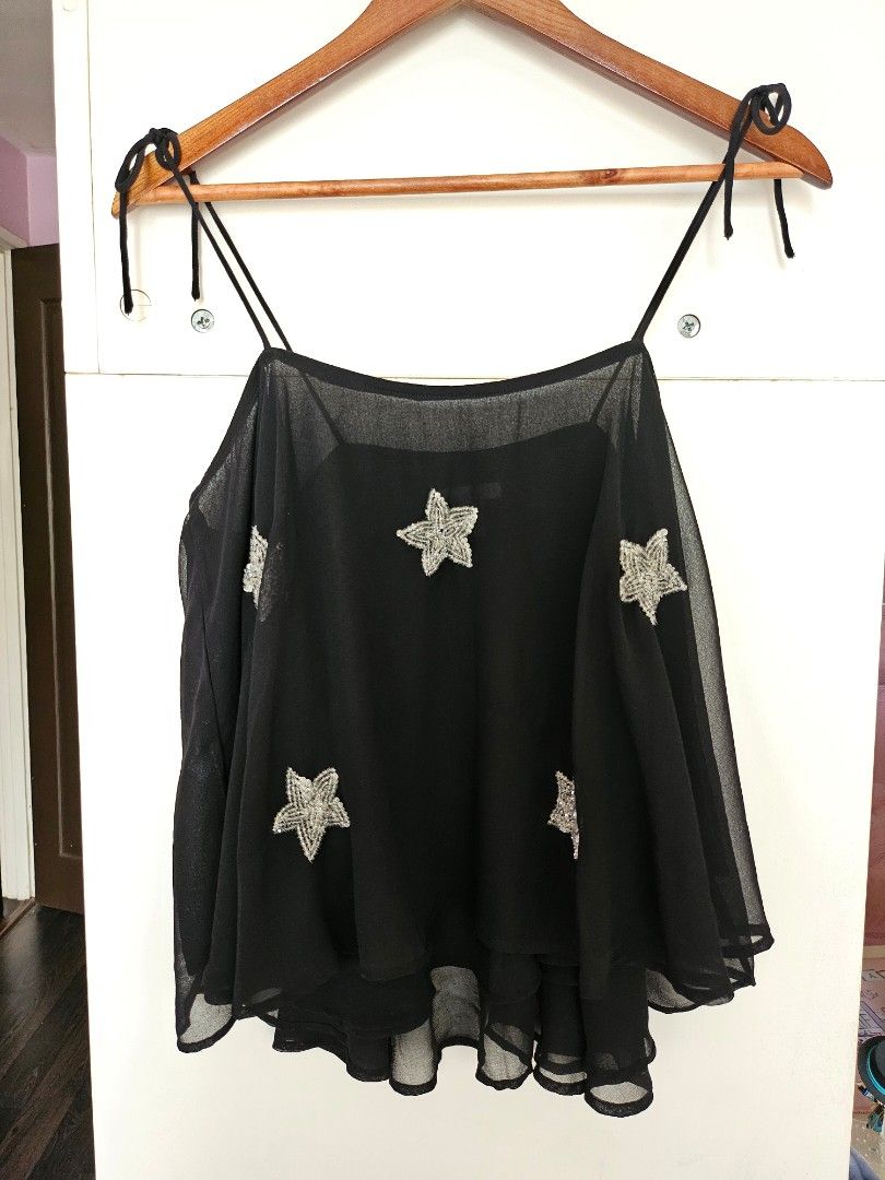 H&M Black Star Beaded Chiffon Top (Category: Sleeveless) located in Taguig. Submitted by ynalorenzo (Listing ID 1467662196, Image 1). Description: - Can fit up to large size.