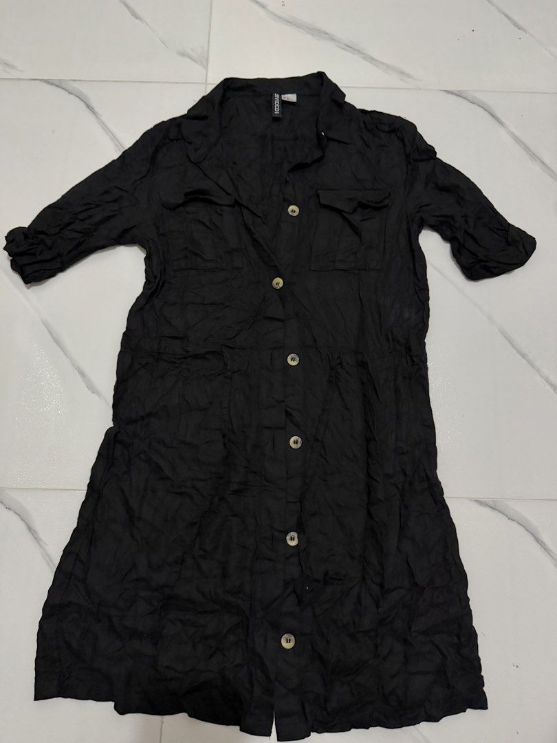 H&M Dress (Category: Dresses) located in Las Pinas. Submitted by gmonteros (Listing ID 1467685881, Image 1). Description: .