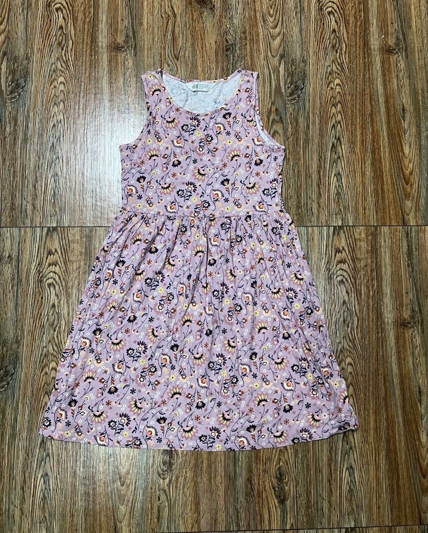 H&M kids dress (Category: Babies & Kids Fashion) located in San Jose del Monte. Submitted by senorita_wella (Listing ID 1467763869, Image 2). Description: .