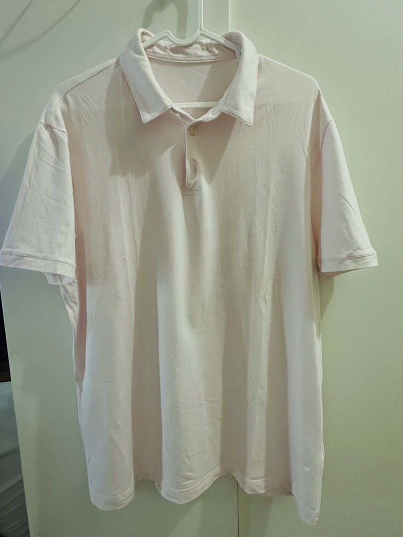 H&M Polo Short (Category: Tshirts & Polo Shirts ) located in Antipolo. Submitted by KwinsClowset (Listing ID 1467695037, Image 1). Description: Light Pink in color Stretch Fabric 21x28.