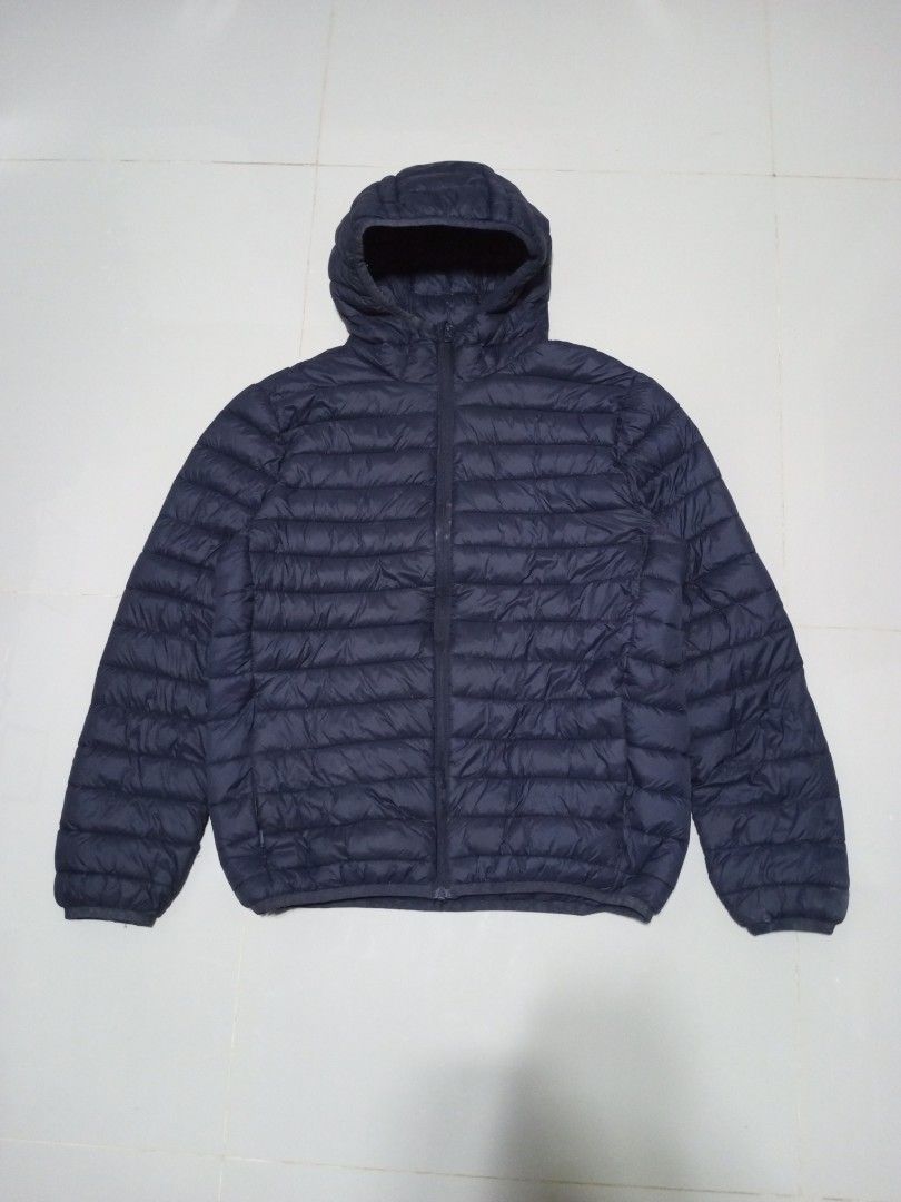 H&M puffer jacket (Category: Coats, Jackets and Outerwear) located in Manila. Submitted by _t20hrift (Listing ID 1467604021, Image 2). Description: H&M puffer jacket Size • Large 23 | 27 Dimension.