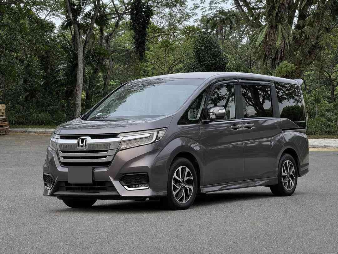 Honda Stepwagon 1.5 Spada 8-Seater Honda Sensing (A) (Category: Used Cars) located in Singapore. Submitted by carousell_certified_partners (Listing ID 1467628344, Image 1). Description: Only 1 OPC Honda Spada in the market! 1 owner unit with genuine mileage! Pristine condition inside and out, no repairs needed. Lifetime engine warranty provided for your peace of mind. Truly a drive-and-go unit. All trade-ins welcome. Bank/ in house loan available