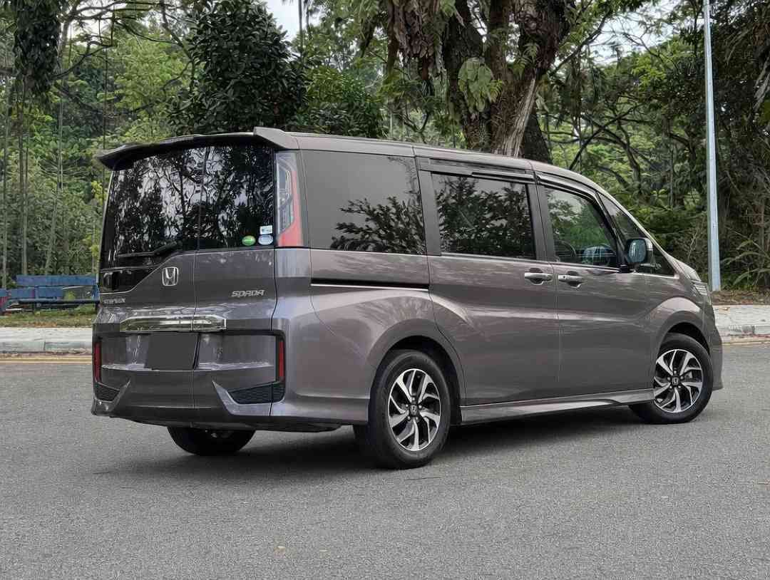 Honda Stepwagon 1.5 Spada 8-Seater Honda Sensing (A) (Category: Used Cars) located in Singapore. Submitted by carousell_certified_partners (Listing ID 1467628344, Image 2). Description: Only 1 OPC Honda Spada in the market! 1 owner unit with genuine mileage! Pristine condition inside and out, no repairs needed. Lifetime engine warranty provided for your peace of mind. Truly a drive-and-go unit. All trade-ins welcome. Bank/ in house loan available