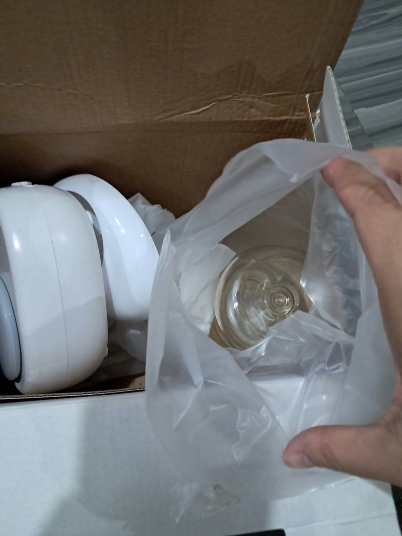 Horigen wondermore (Category: Breastfeeding & Bottle Feeding) located in Manila. Submitted by itsaicaness (Listing ID 1467768476, Image 2). Description: Good as new Hindi nagamit I used 1 bottle only. Because i have other pumps un nag nagamit ko..