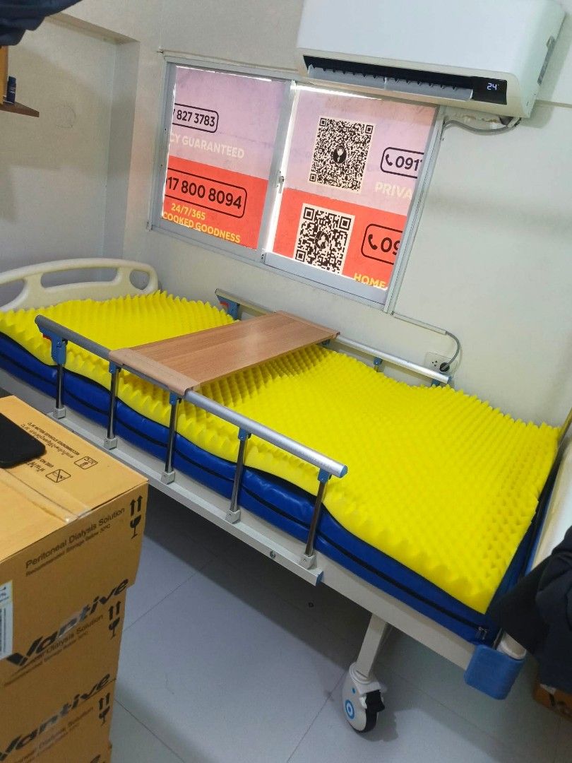 Hospital bed and eggmattress (Category: Medical Supplies & Tools) located in Quezon City. Submitted by jesselee14kpop (Listing ID 1467608557, Image 1). Description: we accept bulk orders brandnew affordable onhand negotiable good quality and condition open for pick up and delivery high quality we also sell many medical supplies call me 09268225723 cod,gcash,bank transfer lifetime time free service.