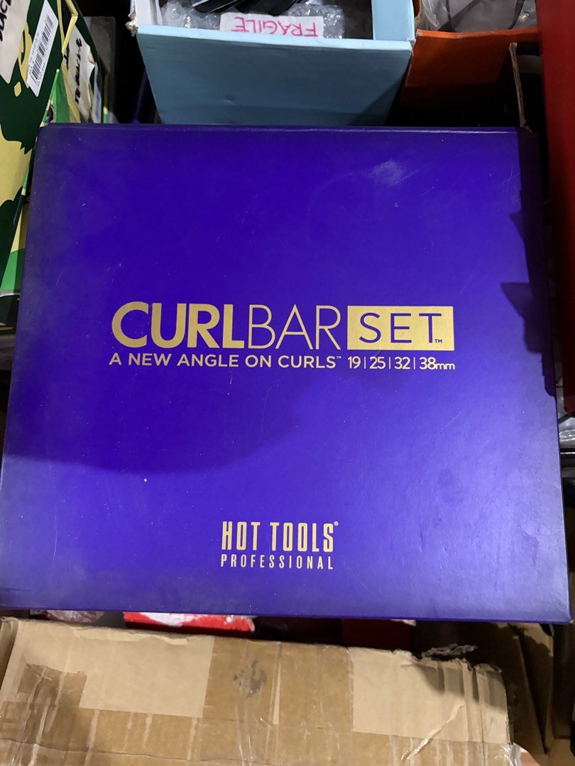 Hot tool professional 24k gold curlbar set (Category: Hair) located in Baguio. Submitted by suffering (Listing ID 1467812695, Image 1). Description: Baguio location .