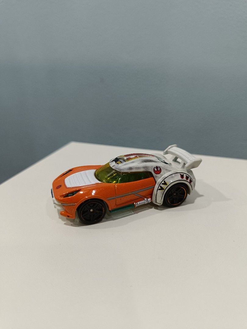 Hot Wheels Star Wars Luke Skywalker Car (Category: Action & Battle Toys) located in Manila. Submitted by calvin3teri (Listing ID 1467648433, Image 1). Description: 300 Grab/Lalamove only ( buyer will book and shoulder fee ) MOP: Gcash .