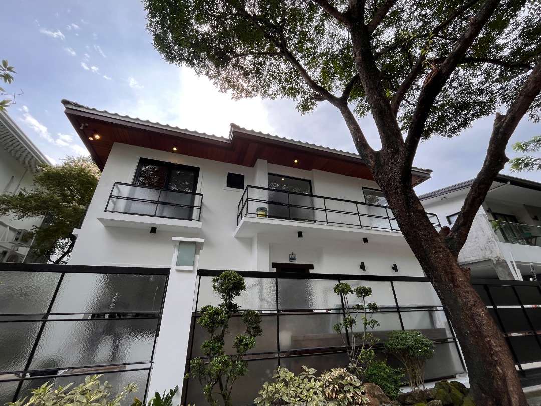 (Category: ) located in . Submitted by mikekingsu.leadrealty (Listing ID 1467695595, Image 1). Description: .