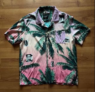 (Category: ) located in . Submitted by timelessfinds89_ (Listing ID 1467629288, Image 1). Description: .