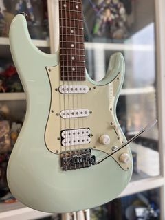 （分類：）位於 。 由 rebuilds_guitar_ 提交（商品編號 1467640601，圖片 1）。簡介： 。