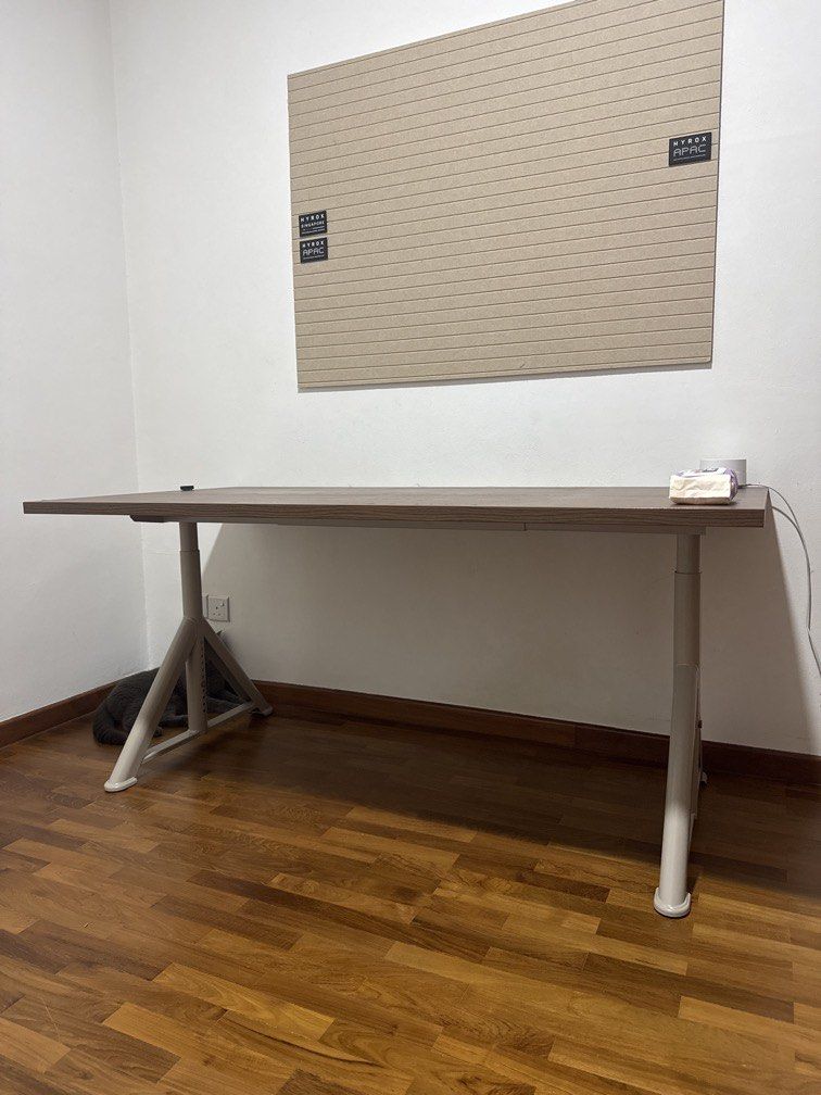 IKEA Study Table - fixed height (Category: Tables & Sets) located in Singapore. Submitted by meowmi93 (Listing ID 1467742940, Image 1). Description: 160x 80cm.