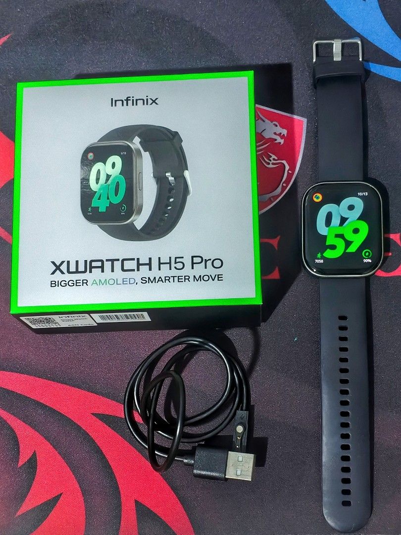 Infinix Smartwatch (Category: Wearables & Smart Watches) located in Malabon City. Submitted by frgenesis (Listing ID 1467767219, Image 2). Description: Infinix XWatch H5 Pro Perfectly working Rfs: Need cash.